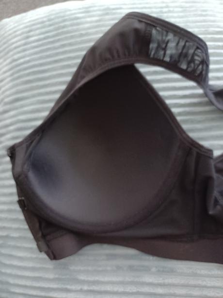 Vystužená športová podprsenka, 80c