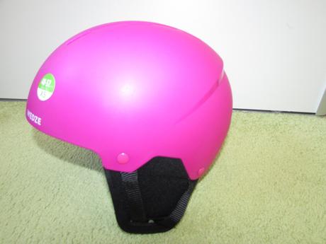 Nová nenosená krásna lyžiarska, korčuliarska rilba, xs