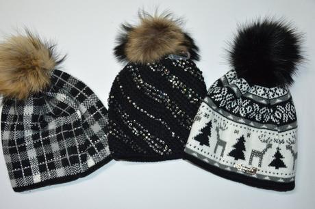 Čiapočka s brmbolcom,