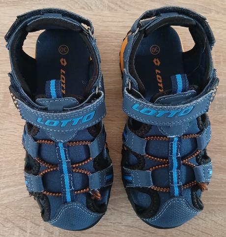 Sandalky alebo prezúvky, decathlon,30