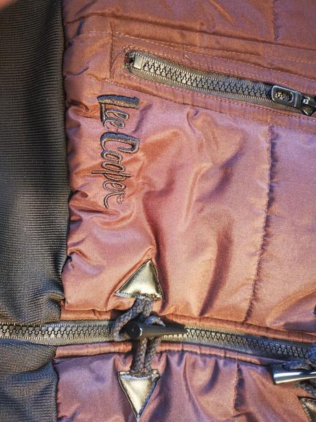 Vetrovka, lee cooper,158