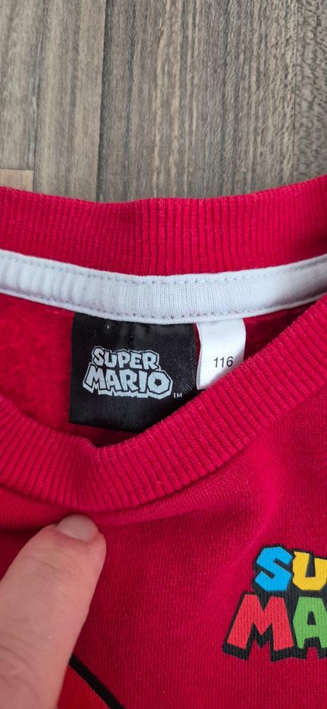 Mikina červená super mario, veľ. 116 (5-6 rokov), c&a,116