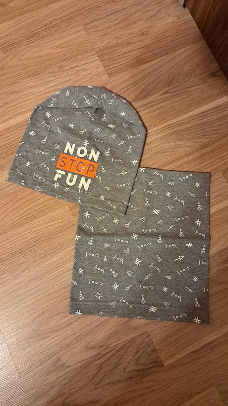 Set-ciapka a nakrcnik -jarny, 140