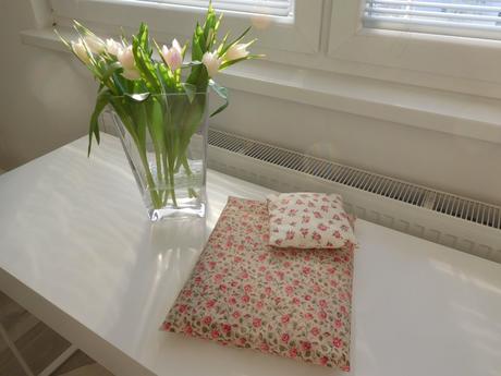 Hrejivý vankúšik  kvietok pudrovo ruž. z obilia,, 