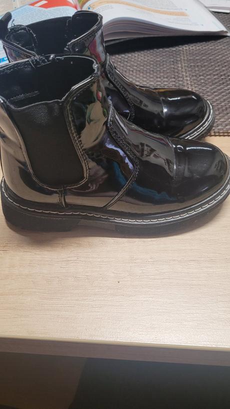 Topanky, reserved,27