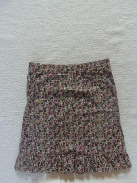 Krásna sukňa - kvietky, 122