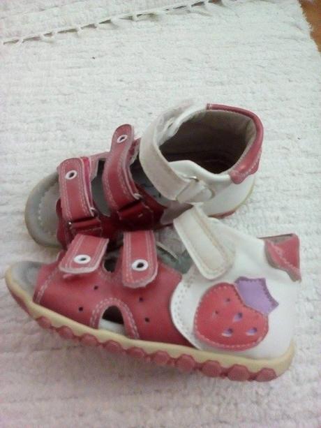 Letné sandálky, 22