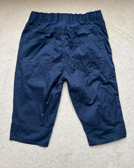 Kraťase ľahký materiál, lindex,152