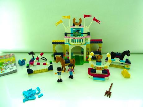 Lego friends 41367 stephanie a parkúrové skákanie, 