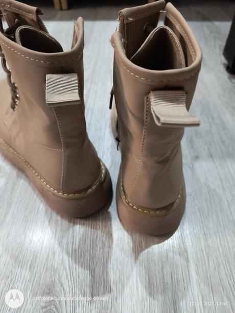 Topánky , cena s poštou, 39