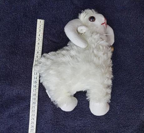 Ovečka - vydáva zvuk, 