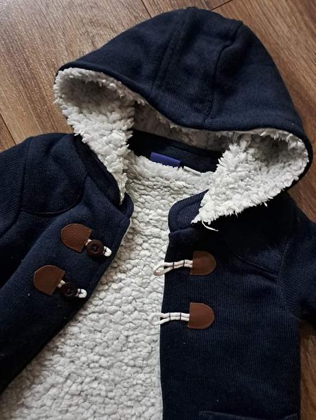 Krásny teplý svetrík, 74