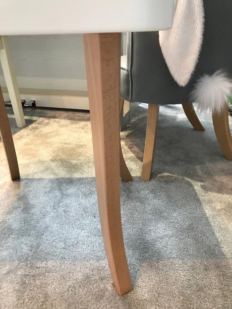 Somebunny štvorcový stôl pre deti,