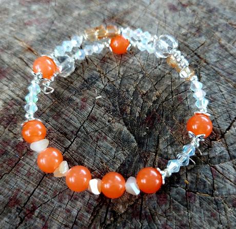 Jednoradový náramok z oranžového jaspisu, 