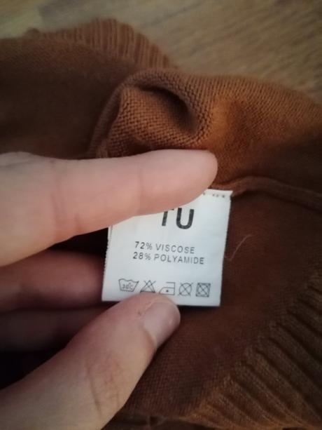 Predĺžený svetrík, tu,s