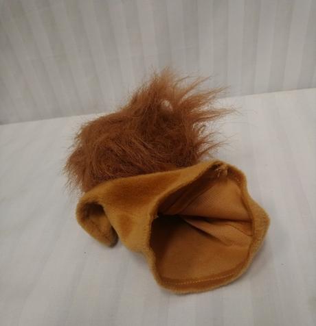 Plyšová maňuška na ruku levík, 20 cm, 