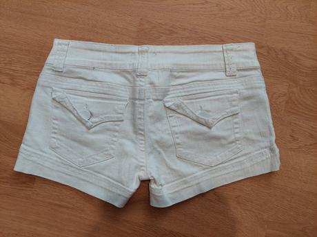 Biele rifľové kraťasy, m