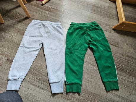 Teplaky, reserved,98