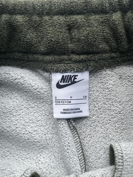 Teplaky zateplene, nike,128