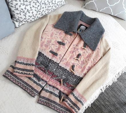 Predám veľmi teplý, krásny dámsky sveter "s", s