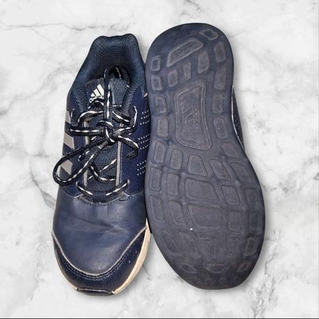 Tenisky adidas, adams,32