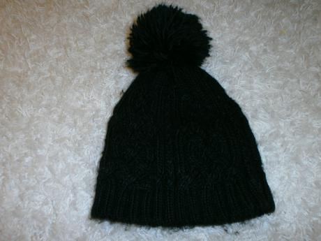 Čierna čiapka , f&f,152