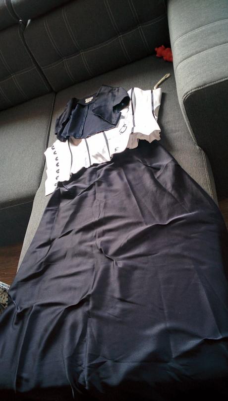 Korzetove s bolerkom, s