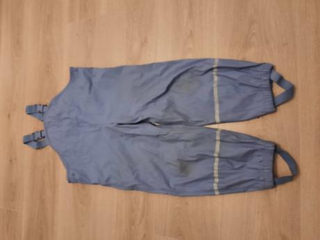 Nohavice do dažďa, lupilu,116