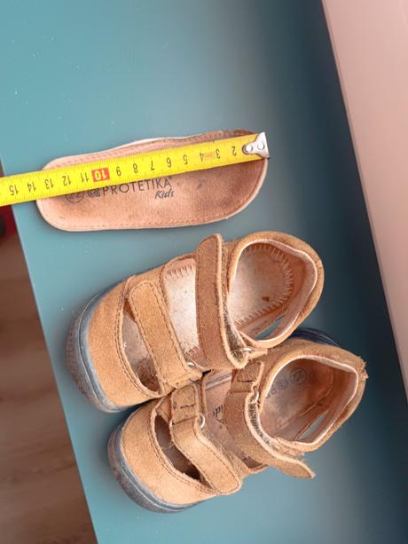 Balík topánok č.22, 22