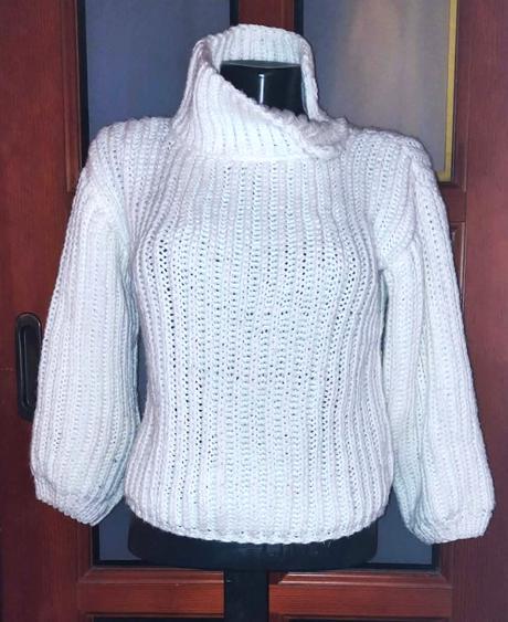 Predám pletený sveter veľ.s, s