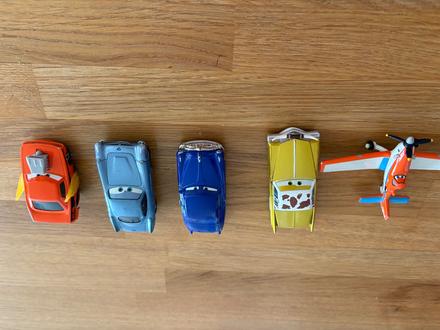 Auticka cars,