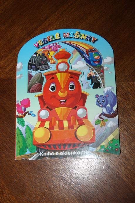 Kniha s okienkami - veselé mašinky,