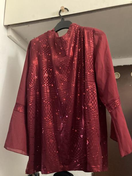 Predám červenú blúzku., l