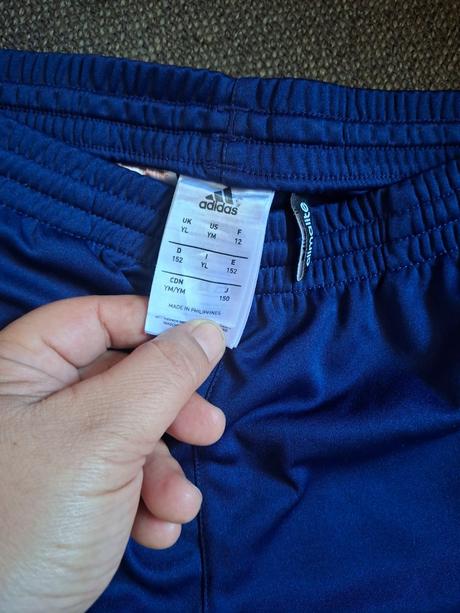 Šortky na cvičenie, adidas,152