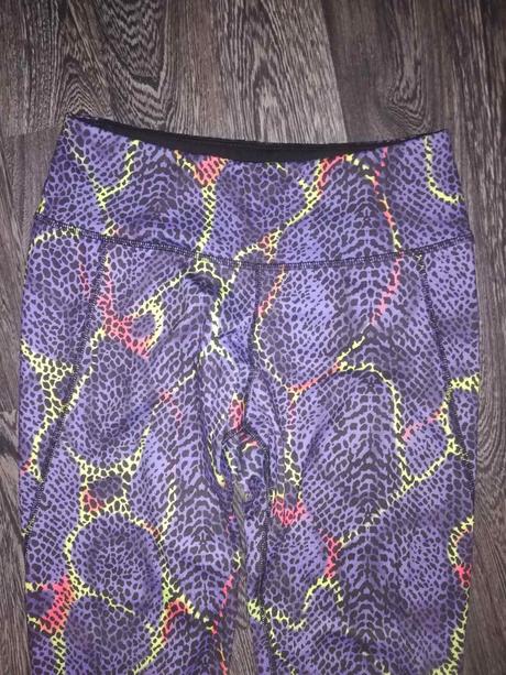 Funkčné legíny + podprsenka, h&m,s