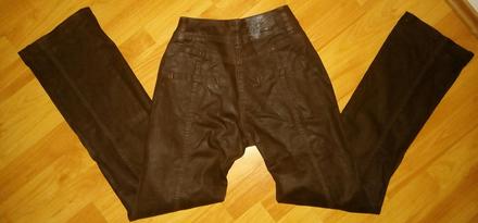 Strechove pogumovane gate, 36