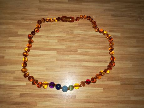 Jantárový náhrdelník, 