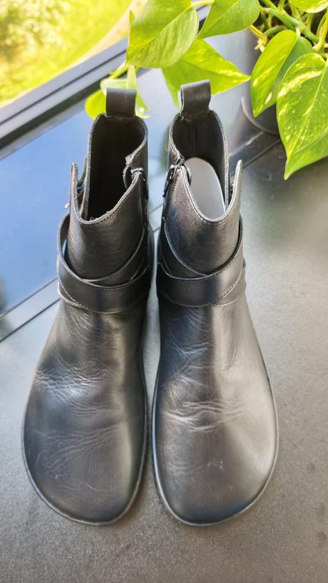 Shapen barefoot, divine, black, veľ. 44, 44