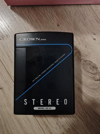 Walkman crown japan,