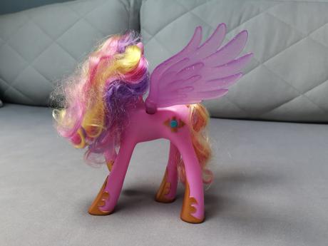 Little pony princezná, 