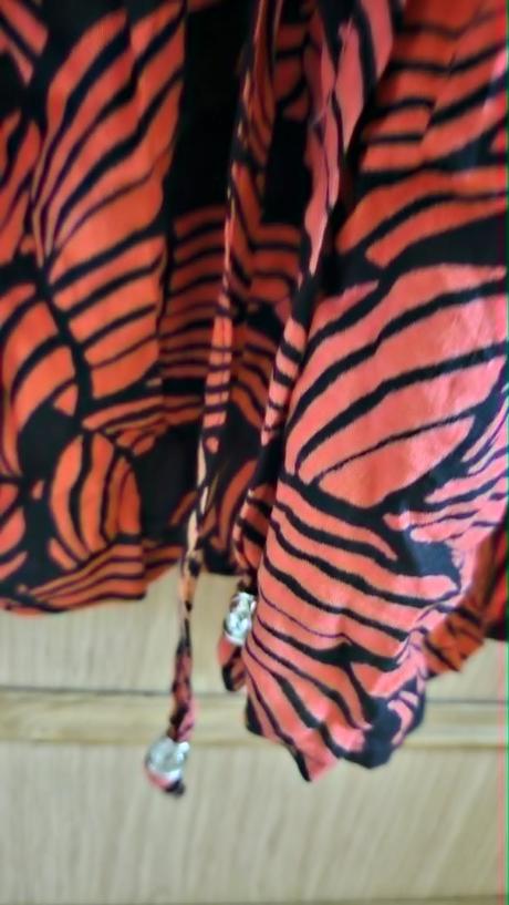 Červeno čierne šaty v. 42, f&f,42