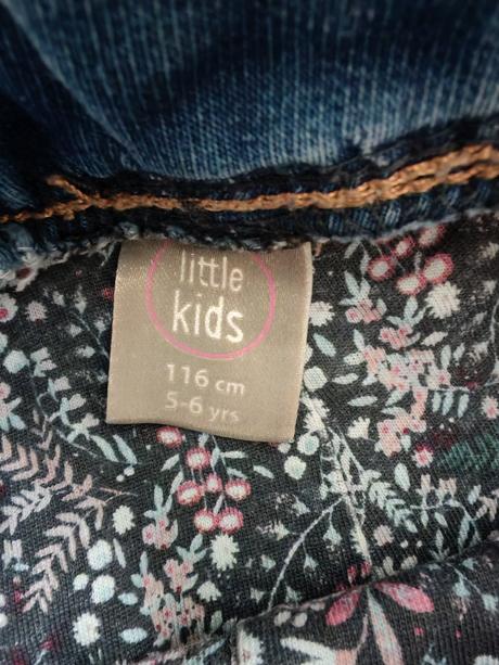 Rôzne dievčenské rifle 122, 122