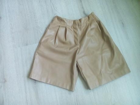 Koženkové šortky, zara,140