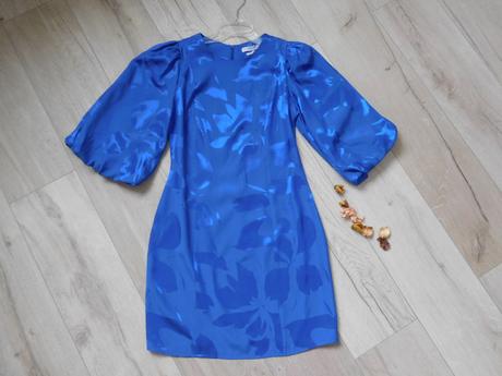 Reserved šaty -38v, pevný materiál, reserved,38