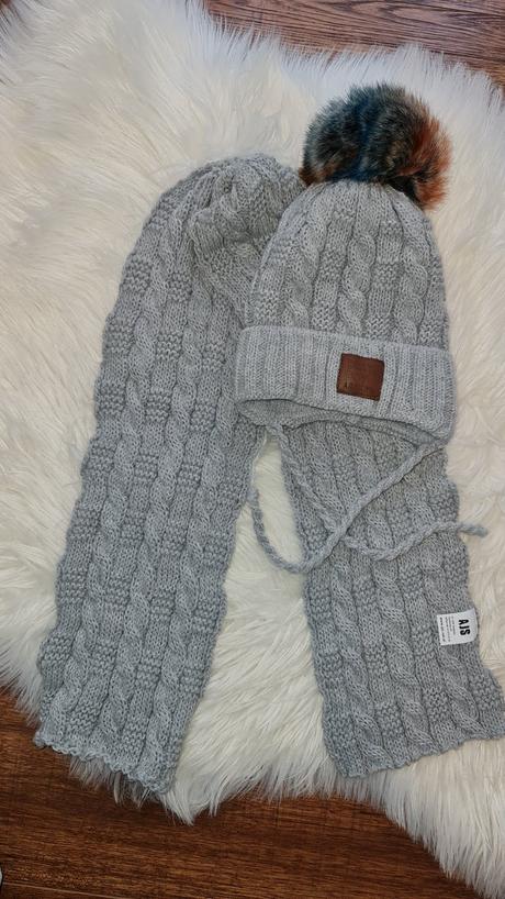 Čiapka a šál, ajs,92