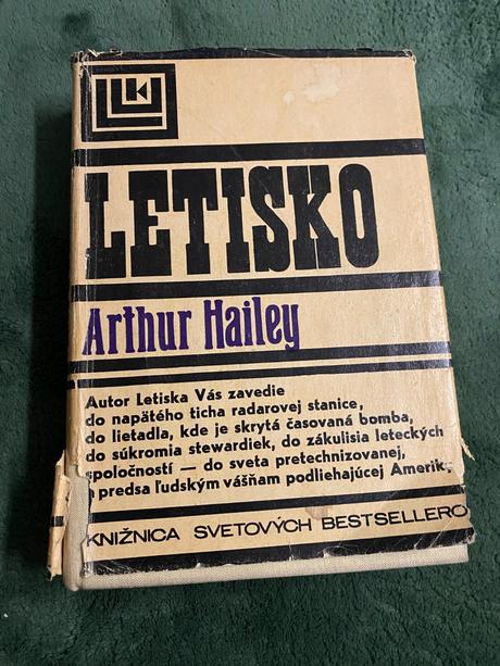 Hailey arthur. letisko 1971,