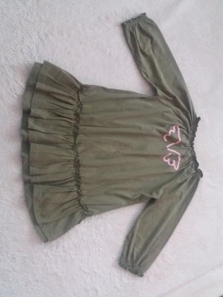 Krasna nariasena tunika, 134