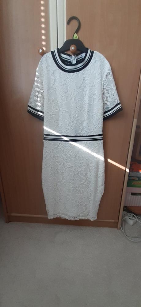 Biele slávnostné šaty veľ. 34, amisu,34