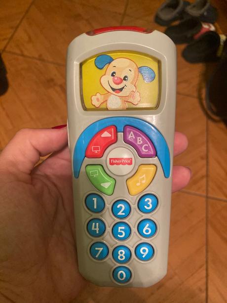 Fisherprice hovoriaci telefon, 