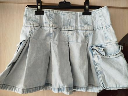 Dievčenská sukňa, m